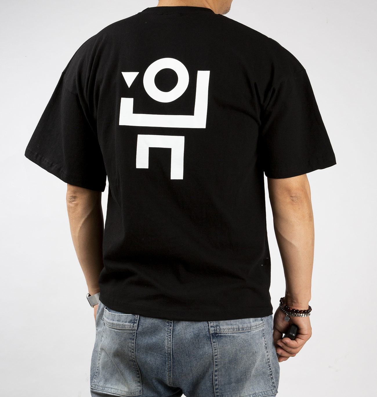 영문 빅 로고 베이직 반팔티셔츠 블랙 detail 2